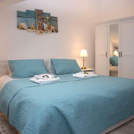 Sweet Suite With Free Private Parking Pula Luaran gambar
