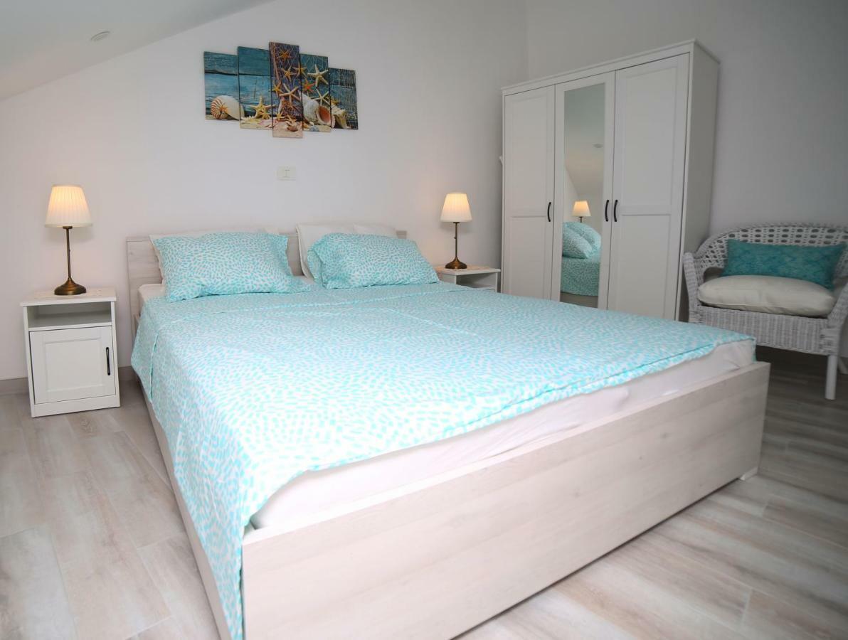 Sweet Suite With Free Private Parking Pula Luaran gambar