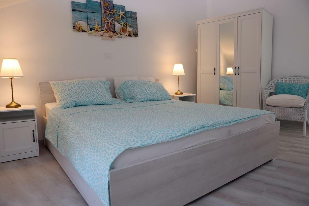 Sweet Suite With Free Private Parking Pula Luaran gambar