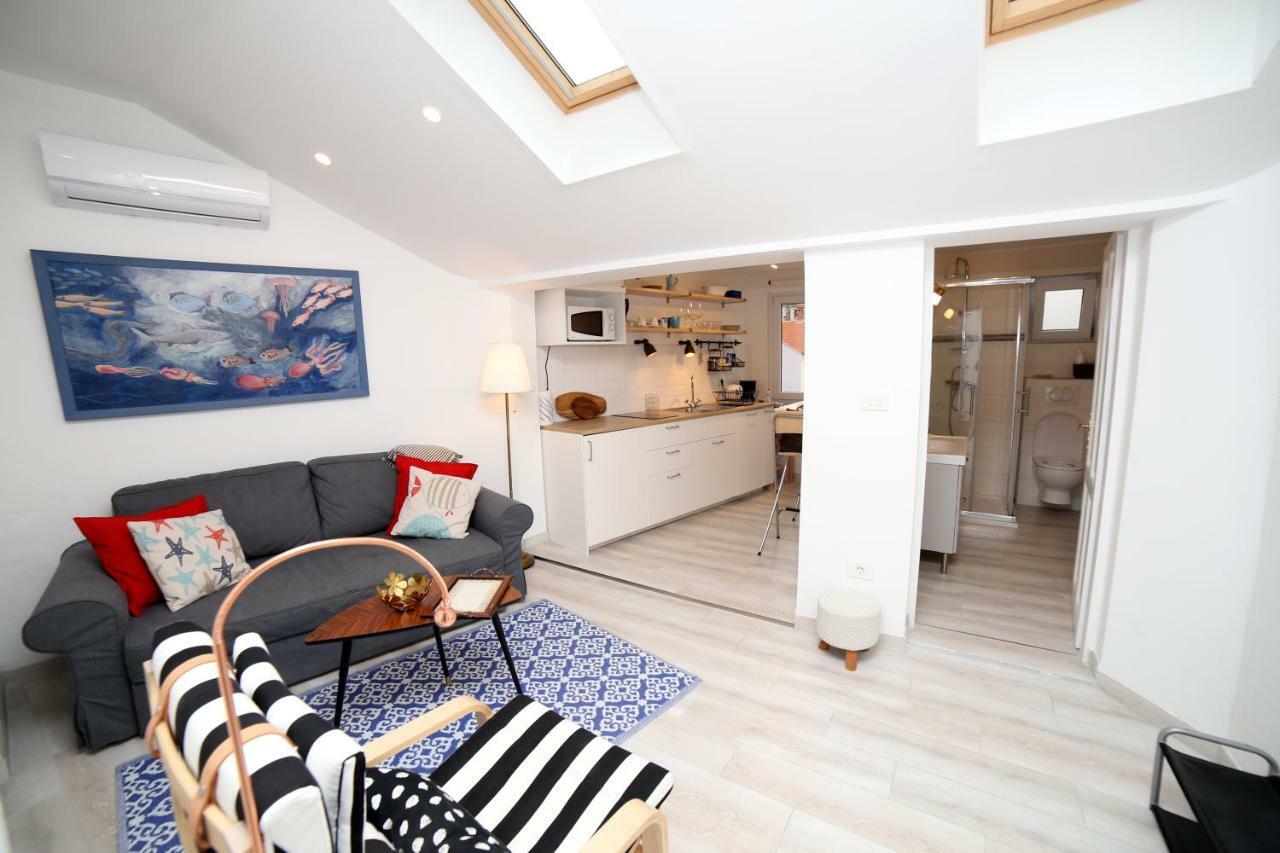 Sweet Suite With Free Private Parking Pula Luaran gambar